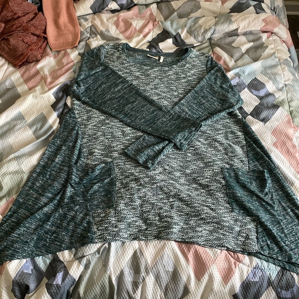 Long sleeve